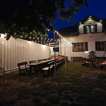 Before Making A Request, Read My Host Profile At Bottom Of Page # Warsaw Country Villa Jacuzzi Pizza Oven * Kobylka