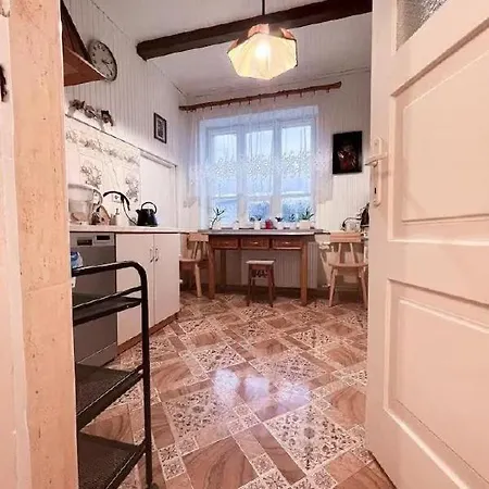 Appartamento Before Making A Request, Read My Host Profile At Bottom Of Page # Warsaw Country Villa Jacuzzi Pizza Oven *