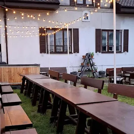 Appartamento Before Making A Request, Read My Host Profile At Bottom Of Page # Warsaw Country Villa Jacuzzi Pizza Oven